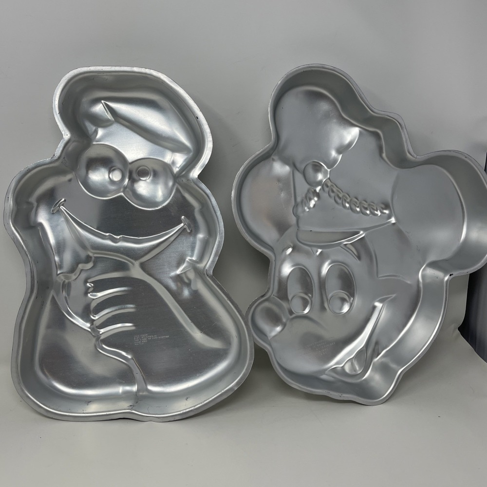 Lot Of 2 Wilton Cake Pans Cookie Monster And Mickey Mouse